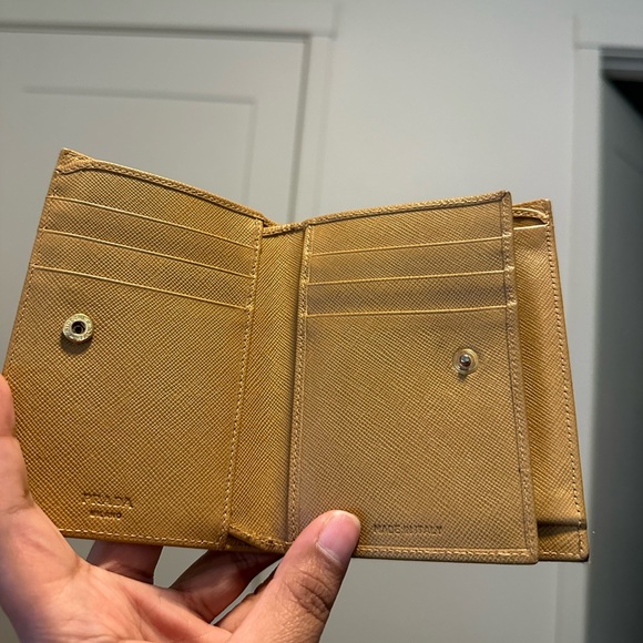 GUC Prada Bifold Wallet in Dust Bag - Picture 5 of 14